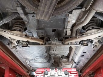 VW T5 Long Transporter 96kW - 12