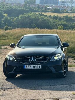 2020 Mercedes C-Class C220d - 12