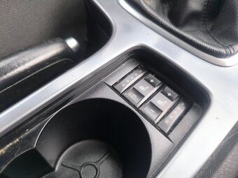 Ford Mondeo, KRÁSNÝ,95TKM,TITANIUM,SERVISKA - 12