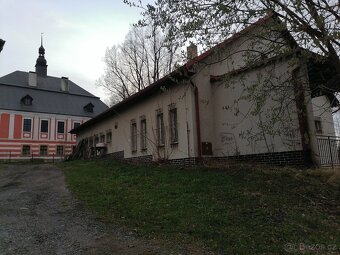 Pronájem domu COOP Jednota nezařizený s možností předělat ní - 12