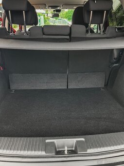 Honda hr-v 1,5i-VTEC MT COMFORT EXCLUSIVE 2019 (44 800km) - 12