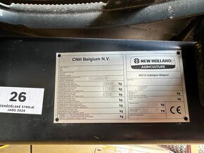 Prodej kombajn New Holland CR 9080 - 12