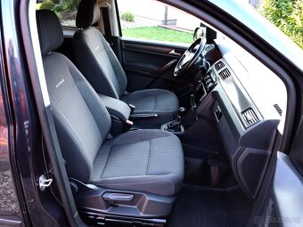 VW Caddy ALLTRACK 4x4 11/2016 Historie-Servis VW - 12