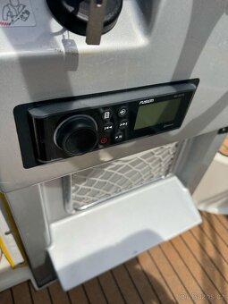 lod odyssey 21 sundeck - 12
