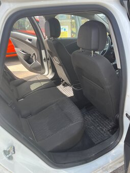 Opel Astra 1.6 CDTi ST 81 kw - 12