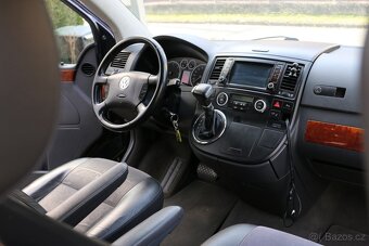 Volkswagen Multivan 2.5 TDi, Tažné , Klima - 12