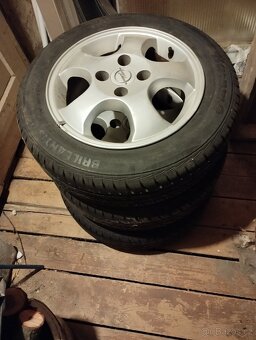 Kola s pneu na Opel - 12