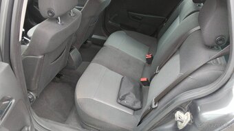 Opel Astra 1.6 I - 12