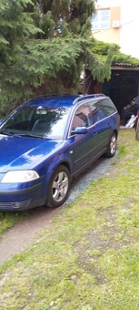 VW Passat Variant - 12