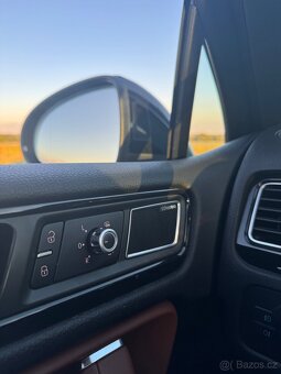 Touareg X 4.2 TDI V8 - 12