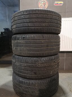 Audi A4, A6, Passat alu 17 + letní 235/45/17. - 12