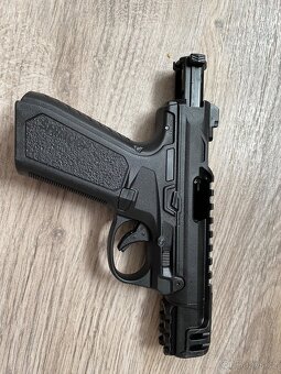 Airsoft GBB pistole AAP-01C - 12