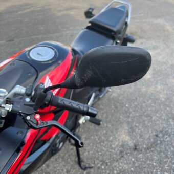 Honda CBR 125R - 12
