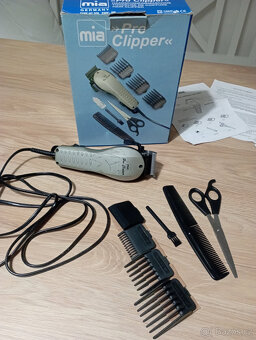 retro elektrický stříhací strojek s příslušenstvím - 12