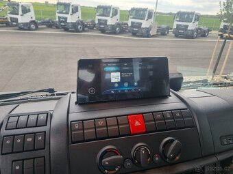 TRAKTOR IVECO 180E28 EUROCARGO NOSIČ KONTEJNERU 10T - 12