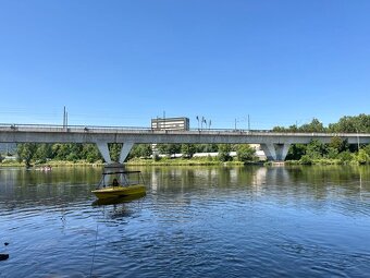 Motorový člun FINNSPORT a lodní přívěs - ELEKTROMOTOR - 12