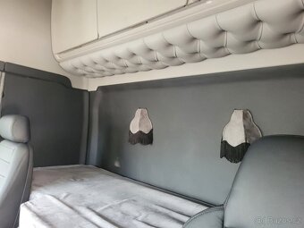 Scania R460 6x2 / Nosič kontejnerů Hiab / 242tkm - 12