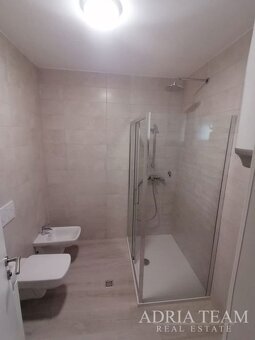 CHORVATSKO AKČNÍ NABÍDKA APARTMÁN S VÝHLEDEM NA MOŘE, 10 M - 12