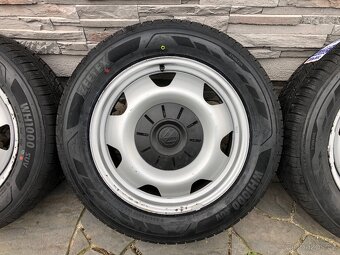 VW Transporter Multivan T5-Zimní sada 235/55/R17 103H - 12