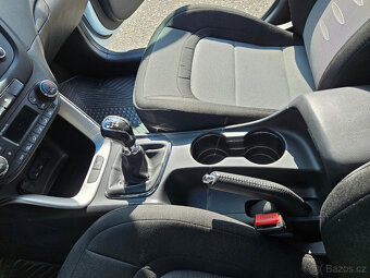 Kia Cee´d SW 1.6 GDi - 12