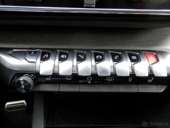 Peugeot 3008 2.0HDi GTline, Panorama, Max výbava - 12