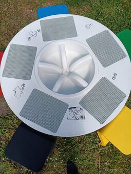 Prodám deětský ego stůl - 12