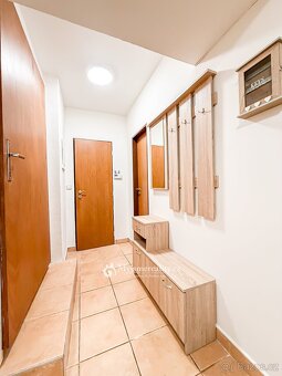 Pronájem vybaveného cihlového bytu 2+kk, 46 m², ul. Chelčick - 12