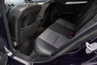 Mercedes-Benz Třídy C C 350 4 MATIC 200kW AVANTGARDE - 12
