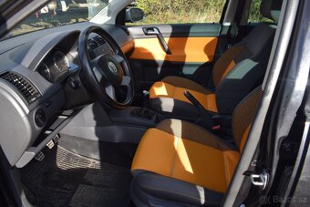 Volkswagen Polo 1,4 i CROSS,SUPER STAV - 12