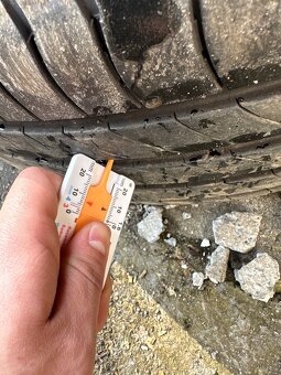 Mercedes ALU C w205 R17 letní Michelin - 12