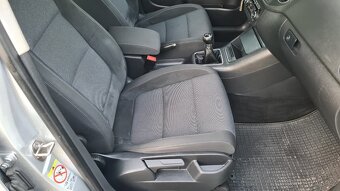 VOLKSWAGEN GOLF PLUS Style - 1,6TDi 77kW Manuál. - 12