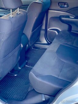 Honda CR-V 1,6i-DTEC 2WD MT Comfort - 12