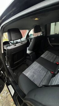 BMW řada 1 E87 m47 90 kW - 12