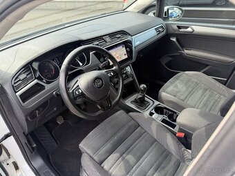 Volkswagen Touran 2.0 TDI 110 KW, 2019, 151 000 km - 12