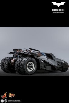 Hot toys Batman Batmobil 1/6 - 12