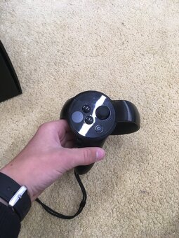 Oculus Rift CV1 - 12