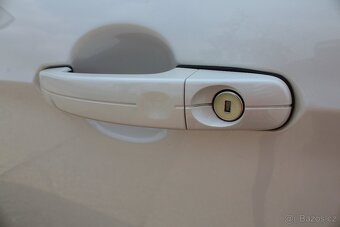 Ford Kuga VIGNALE 2.0 Tdci 132Kw 4x4 139000km servis kamera - 12