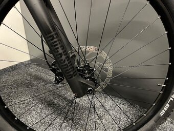 CUBE Reaction Hybrid RACE 800 vel. XL 2025 NOVÉ - 12