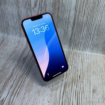 iPhone 13 128GB, červený, 100% baterie (12 měsíců záruka) - 12
