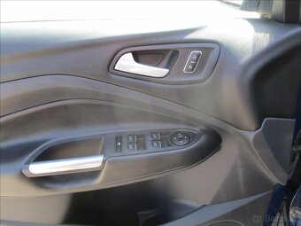 FORD KUGA 2,0 TDCi 110kw 4x4 CZauto 1maj DPH 2016 - 12