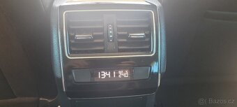 Škoda Superb TDi 2019 navi kamera plný servis - 12