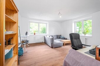 PRODEJ RODINNÉHO DOMU SE ZAHRADOU, DOLNÍ TŘEBONÍN - 12