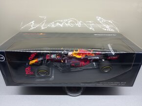 F1 RED BULL RB16B VÍTĚZ EMILIA ROMAGNA 2021 VERSTAPPEN 1:18 - 12