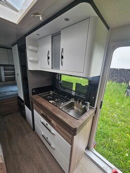 Nový hobby excellent edition 490 KMF - 12
