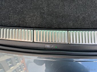 Škoda Superb 3 2.0 TDI 110kW DSG tažné ACC Matrix LED Kamera - 12
