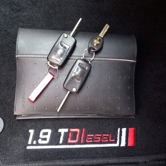 Volkswagen Passat B5.5 1.9 TDI HIGHLINE - 12