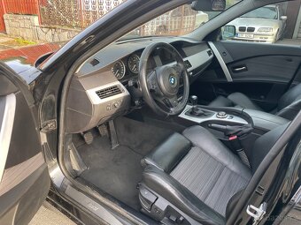 E61 525i N52 manuál 160kW - 12