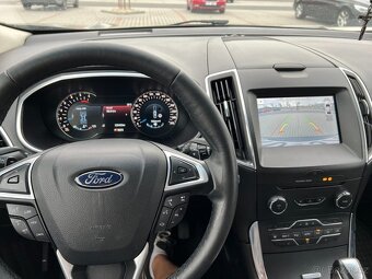 Ford Edge 2.0 TDCi 154kw 4x4 1 maj. v ČR kůže - 12