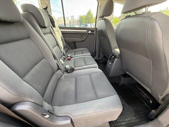 Volkswagen Touran 1.6 TDI 77 KW, 2011. - 12