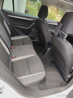 Octavia 3 1.4TSI 110kW-JOY-bohatá výbava - 12